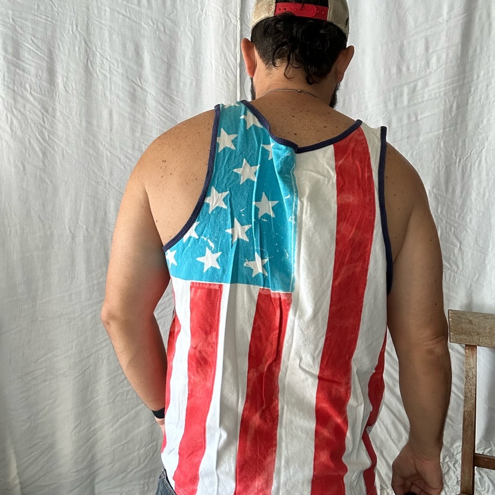 Tank top - Picture 3 of 3